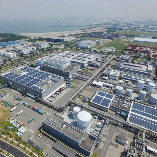 Aerial photo of REC’s state-of-the-art solar manufacturing facility in Singapore, which has a 2.4-MW rooftop installation system directly contributing to the factory’s energy needs