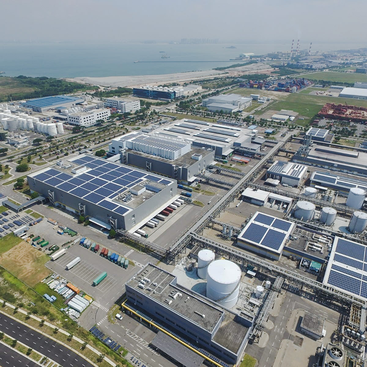Aerial photo of REC’s state-of-the-art solar manufacturing facility in Singapore, which has a 2.4-MW rooftop installation system directly contributing to the factory’s energy needs